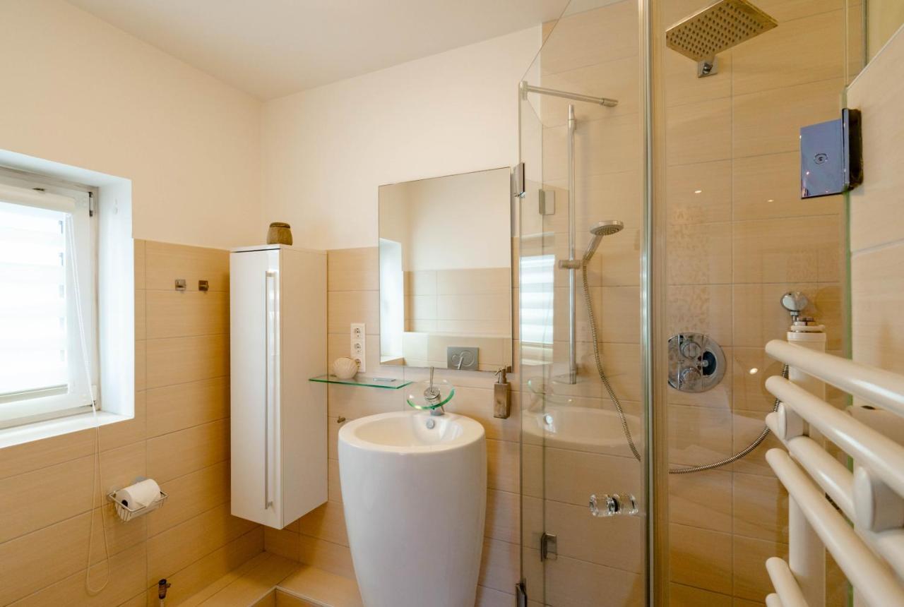 Viktory Apartment